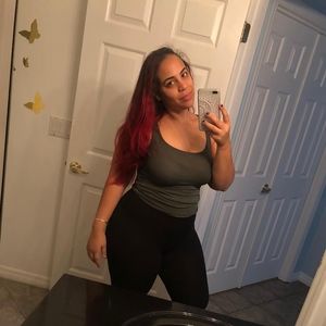 Meet your Posher, Angie